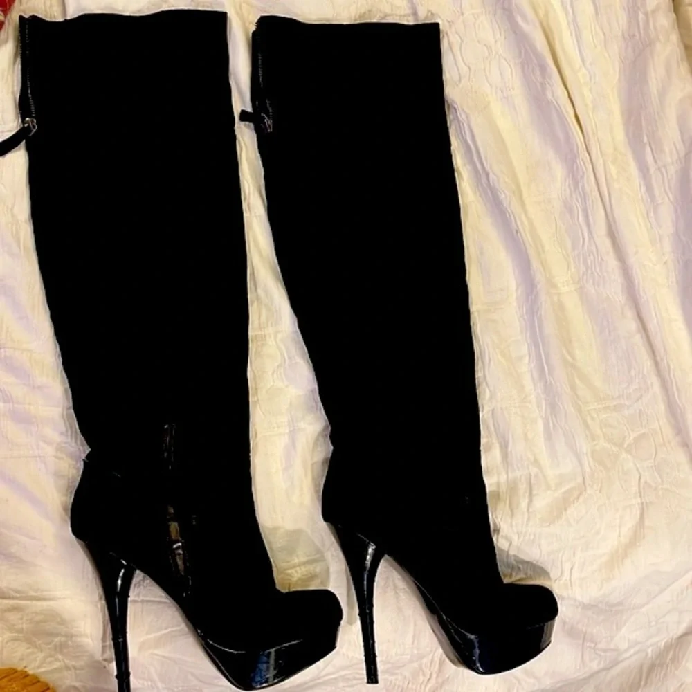 Steve Madden Boots Calgarry Vintage Black Suede Over-the-Knee Platforms Sz 9 EUC